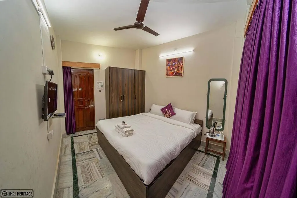 Shri Heritage - Entire Cozy Floor II At Assi, Varanasi